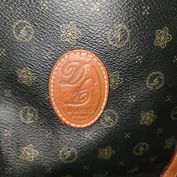 Monte Carlo Di Filanti Crossbody Bucket Bag. - Picture 2 of 11